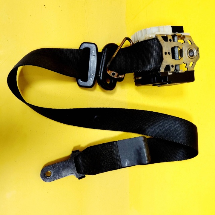 CEINTURE DE SÉCURITÉ DROIT AVANT FORD MONDEO MK III 1S71-F6129 NR1931