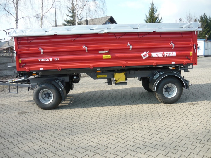 REMORQUE ROLNICZA PALETOWA MÉTAL FACH T940/2 6T
