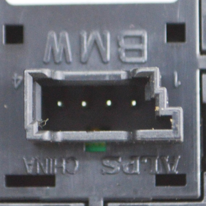 BMW X5 G05 2019 BOUTON OUVERTURE COUVERCLES DE COFFRE COUVERCLES DE COFFRE