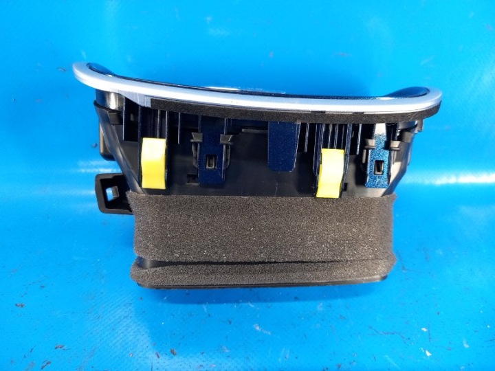 DÉFLECTEUR AIR GAUCHE TOYOTA PRIUS 16 5565047190