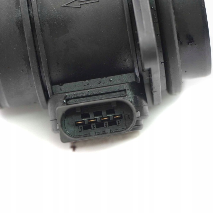 DÉBITMÈTRE MERCEDES-BENZ B (W245) A0000942948 2.0L 2005