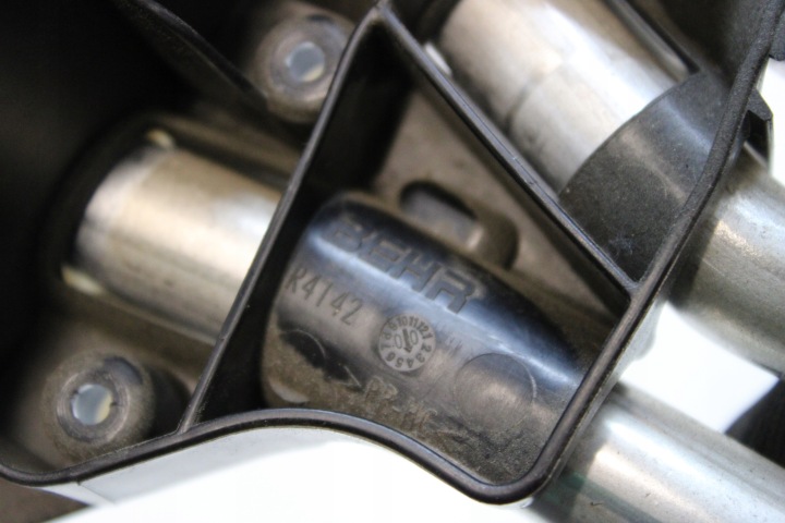 BMW F10 F11 RADIATEUR RADIATEUR RÉCHAUFFEURS S8206001