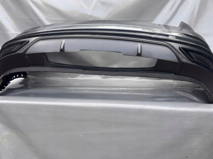 PARE-CHOCS ARRIÈRE ARRIÈRE AUDI Q8 SQ8 4M8 18- S-LINE