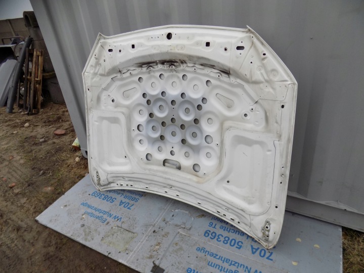 MERCEDES C-KLASA W205 CAPOT COUVERCLE MOTEUR A2058870403 ORIGINE
