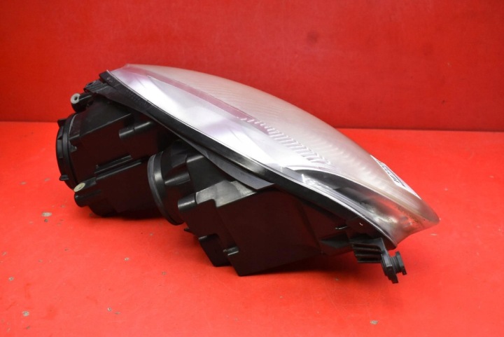 PROJECTEUR GAUCHE PHARE AVANT EUROPE 1K6941005P VW GOLF 5 V 03-09