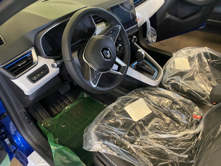 RENAULT CLIO V HYBRIDE E-TECH PANNEAU CLIMATISATION 283E87996R 275100936R