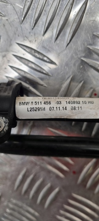 BMW F10 F20 F30 FIL RADIATEUR HUILES 8511456