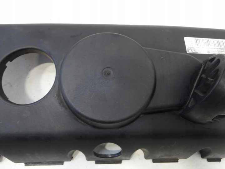 COUVERCLE DE SOUPAPES PROTECTION MOTEUR VW T5 2.5 TDI BNZ 070103503E