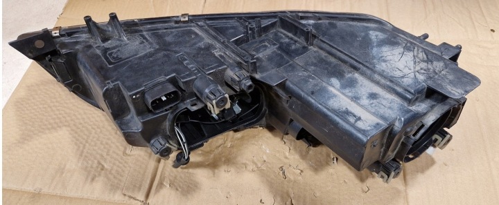 MPS PROJECTEUR PHARE MAZDA 6 I GG GY 02-05 GAUCHE F014002472L SANS HALOGÈNE