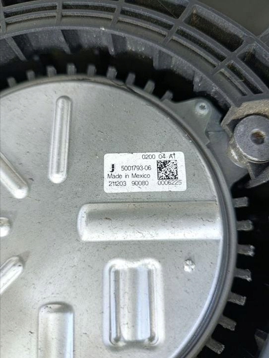 RADIATEUR JEEP GRAND CHEROKEE V 2022 68377857AD