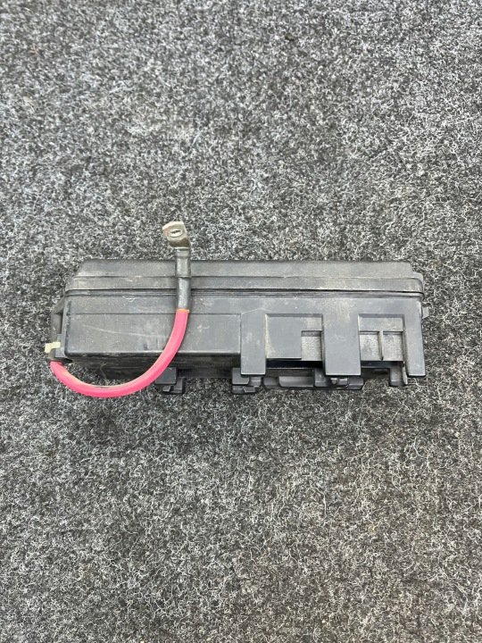 OPEL VECTRA C BOÎTE FUSIBLES 13205799 GK