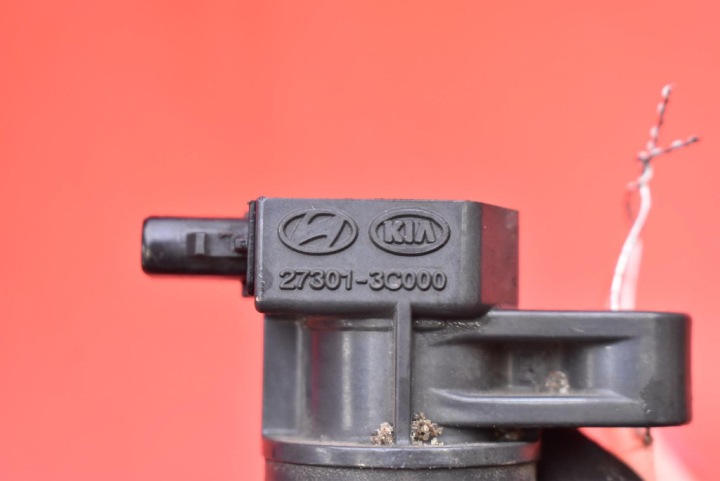 BOBINE ALLUMAGE 27301-3C000 HYUNDAI SONATA 5 V NF 3.3 V6 235 KM 05-08