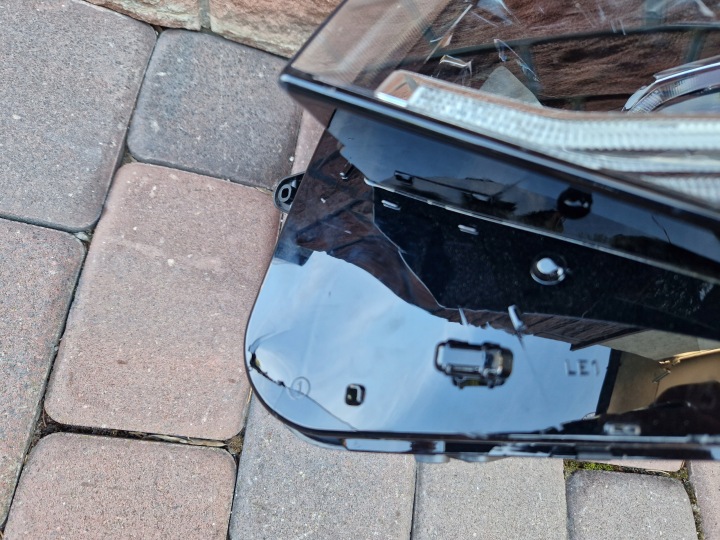 PHARE GAUCHE IQ LIGHT VW TIGUAN II LIFT