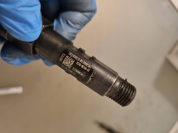 INJECTEUR INJECTEUR FORD MONDEO MK3 III 2.0 TDCI 2S7Q-9K546-AJ