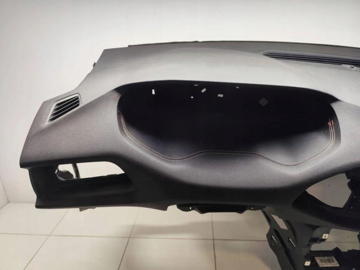 TABLEAU DE BORD COCKPIT PEUGEOT 308 SW II 9677564880 1.5L DIESEL 2019