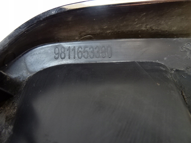 CITROEN C5 AIRCROSS GAUCHE EMBOUT BOUCHON DIFFUSEUR 9811653380