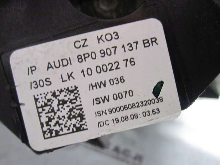 AUDI A3 II 8P 08R COLONNE DIRECTION CONTACTEUR D'ALLUMAGE 1K0905865 8P2419502J