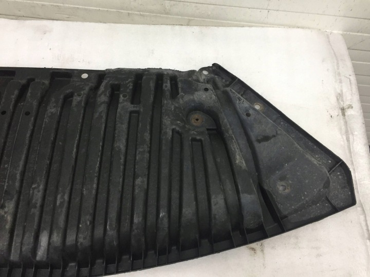 MERCEDES PROTECTION SOUS PARE-CHOCS AVANT A2075240930