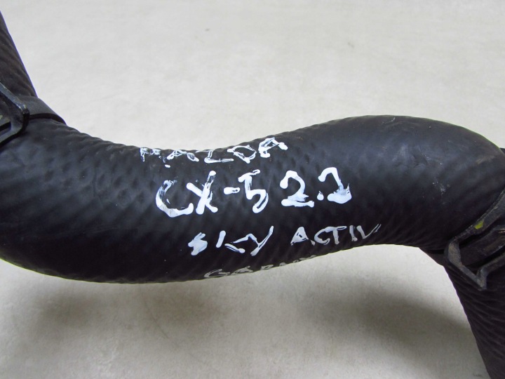 MAZDA CX-5 2.2 D SKYACTIV SH01 12-17 TUYAU FIL TUYAU RADIATEUR EAU LIQUIDE