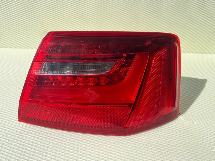 AUDI A6 2012 ENSEMBLE PHARE ARRIÈRE USA