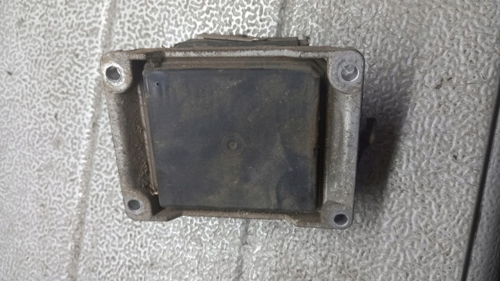 ORDINATEUR MOTEUR OPEL AGILA 1.0B 00R 09185450