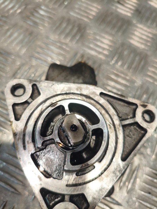 POMPE VACUUM FIAT STILO (192_) 96111056 1.9L DIESEL 74KW 2006