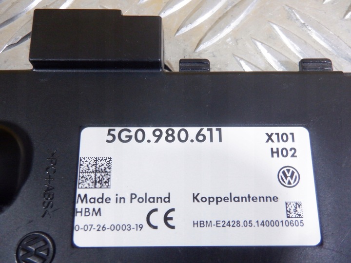 VW GOLF VII AUDI A3 REFORZADOR ANTENA 5G0980611 