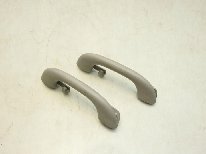 MANIVELLE POIGNÉE PLAFONNIERS ARRIÈRE PEUGEOT 5008 I 9686111180