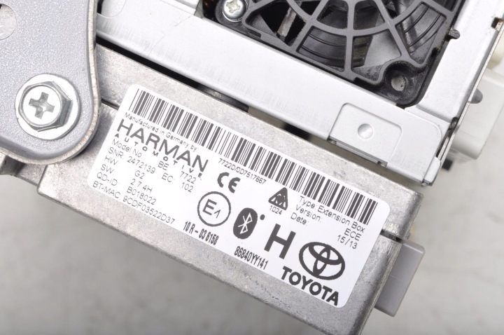 TOYOTA AVENSIS T27 RADIO NAVIGATION 86140-05080