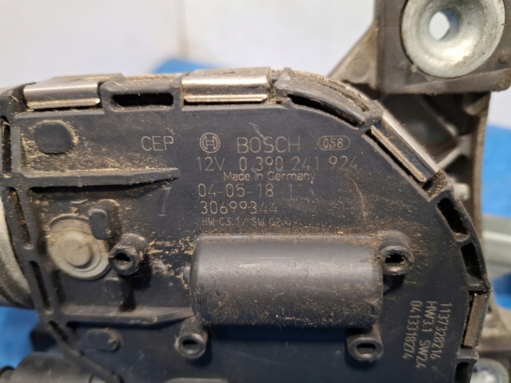 VOLVO V50 MÉCANISME PETIT MOTEUR ESSUIE-GLACES AVANT 0390241924 D 4204 T