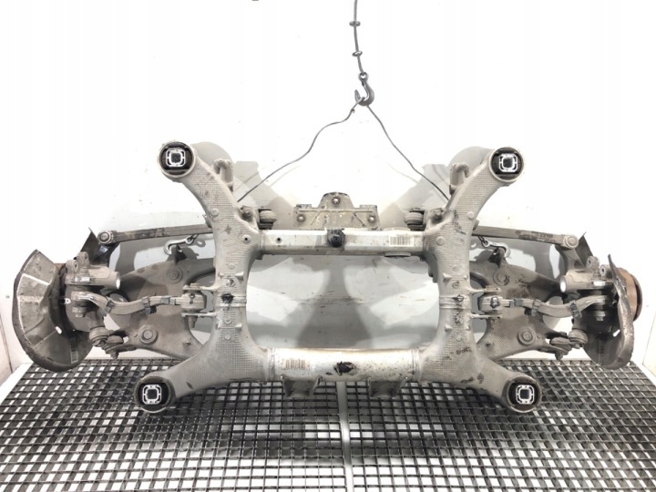POUTRE ARRIÈRE BMW F01 SEDAN/LIMUZYNA 08-15 6794666