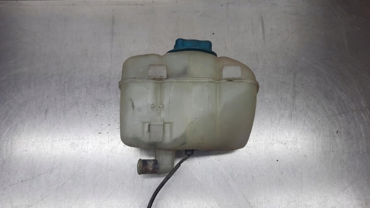 RÉSERVOIR LIQUIDE CHLODNICZEGO 30741972 VOLVO S60 2.4 D5 185KM