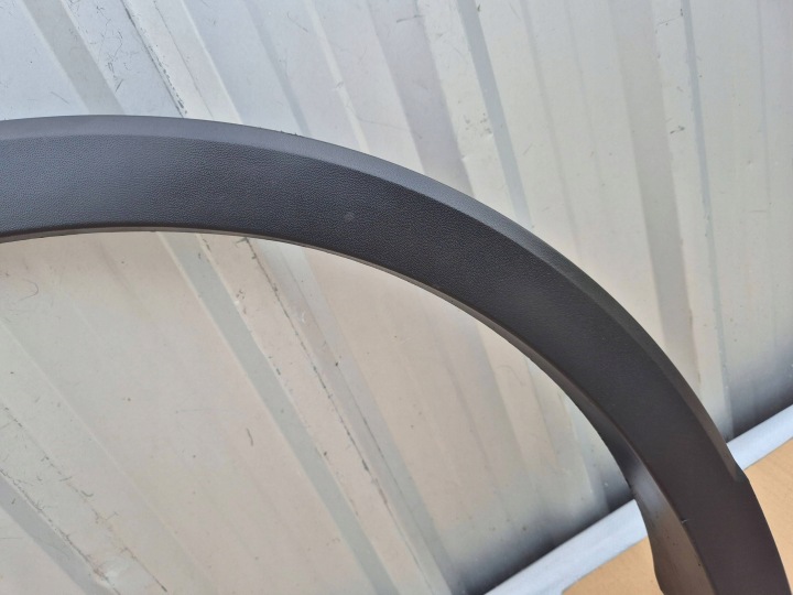 VW TIGUAN III 3 23- MOULURE GARDE-BOUE DROIT ARRIÈRE 571853818