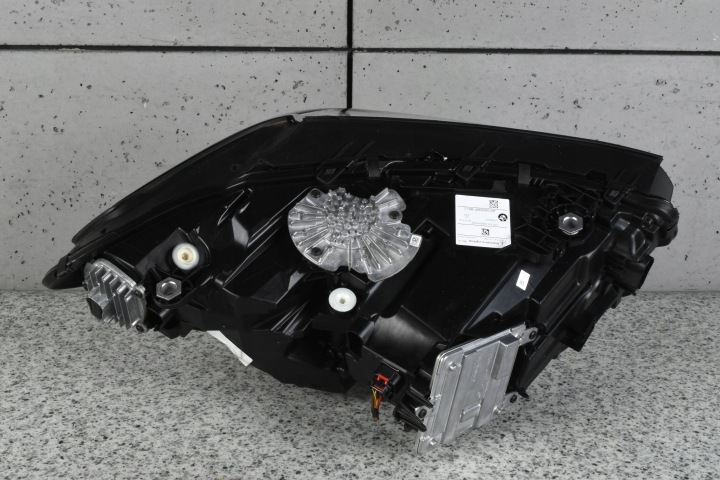 BMW X3 G01 X4 G02 LIFT LCI PHARE GAUCHE AVANT AVANT LED EUROPE 5A0E5F1