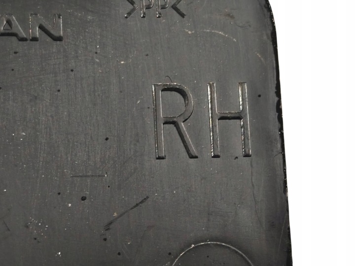 REVÊTEMENT SEUIL PORTES AVANT DROITE CÔTÉ SUBARU WRX VB II 94060FL000
