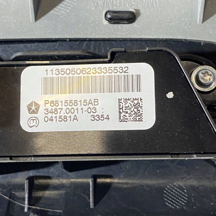 JEEP CHEROKEE 2014 BUSES GRILLES CENTRAL CONDUIT D'AIR TABLEAU DE BORD INSTRUMENTATION