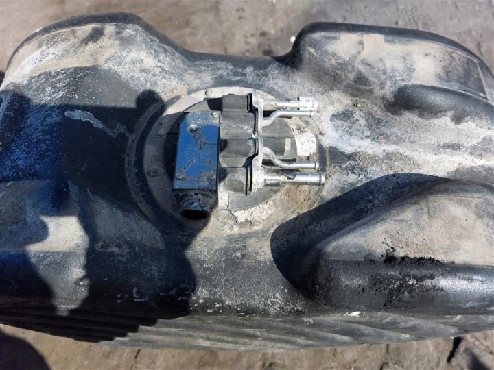 RÉSERVOIR ADBLUE SCANIA 4 R SCANIA R440 2004-2016R