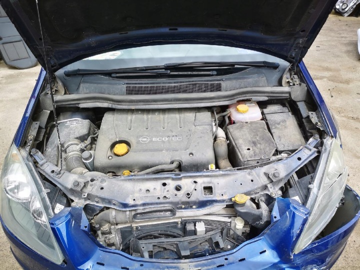 OPEL ZAFIRA POMPE VIDE SYSTÈMES DE FREIN 2006 1.9L 729053040