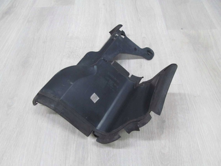 VOLVO S80 II V70 III 06-13 GUIDE D'AIR DROITE 30678191