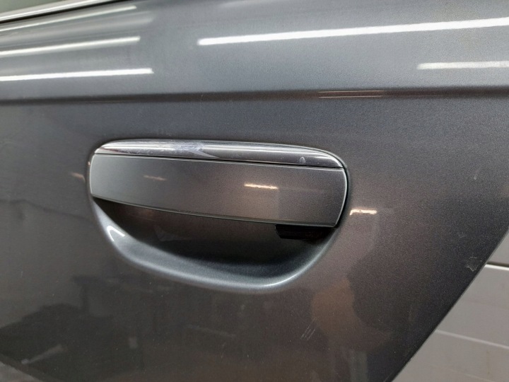 AUDI A6 S6 C6 4F 4F0959801F ARRIÈRE CÔTÉ GAUCHE PORTES ARRIÈRE