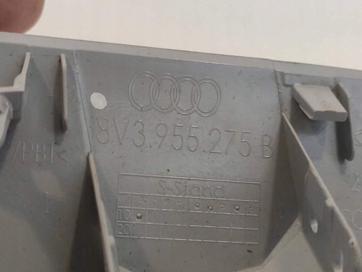AUDI A3 8V LIFT BOUCHON LAVE-GLACE PHARES GAUCHE AVANT 8V3955275B