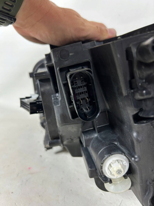 MERCEDES-BENZ B W247 LED PHARE GAUCHE AVANT AVANT