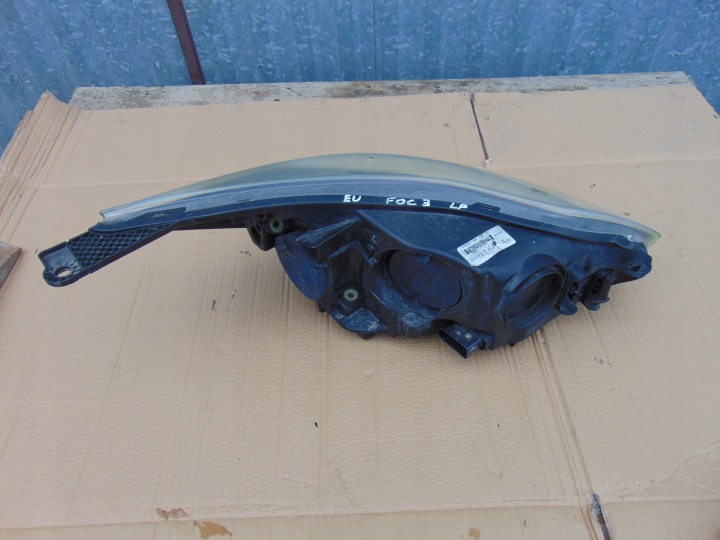 FORD FOCUS MK3 PHARE GAUCHE PROJECTEUR GAUCHE EUROPE