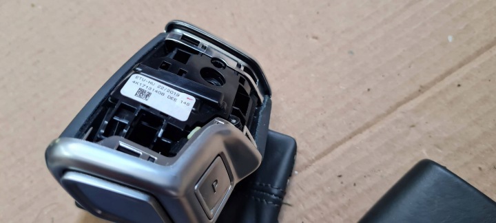 A7 C8 4K POMMEAU DE VITESSE CHANGEMENTS VITESSE CUIR AUTOMATE 4K1713140B A6 C8 4K