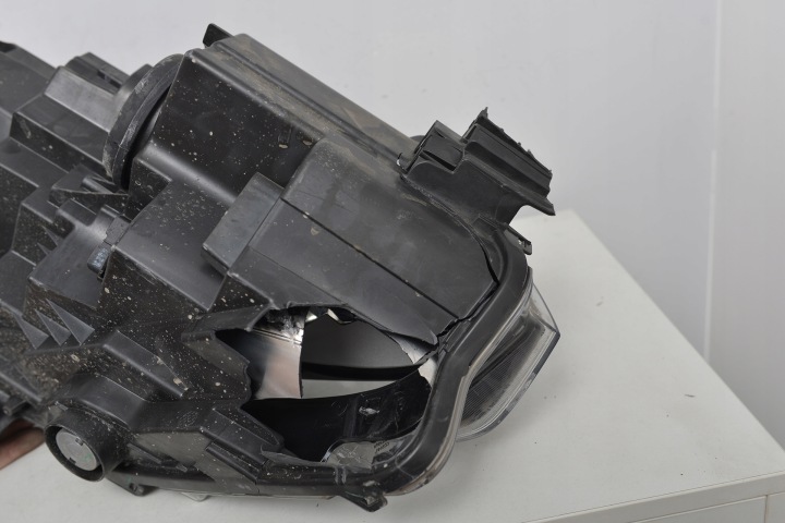 TOYOTA PROACE CITY VERSO 73278187 PHARE PHARES