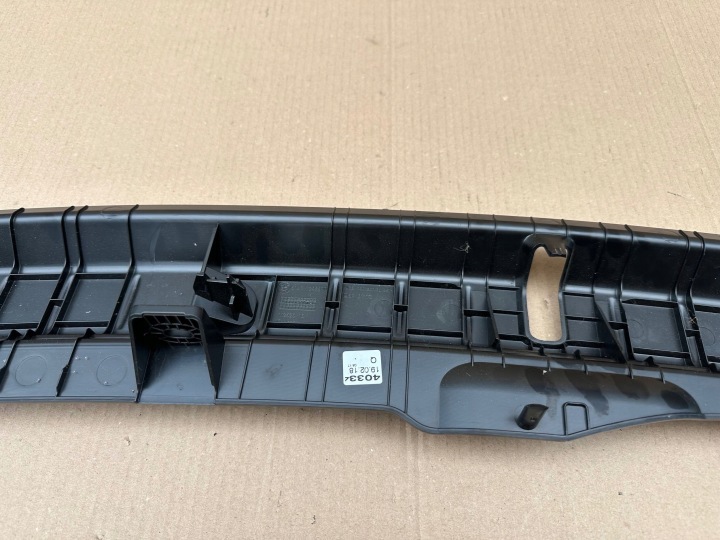 BMW 2 F45 PROTECTION COURROIE ARRIÈRE 7298592