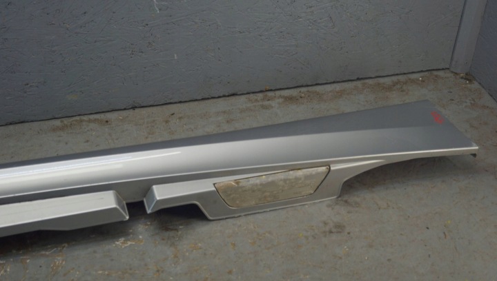 MOULURE SEUIL DROITE BMW E87 MODULE 7906816 P327