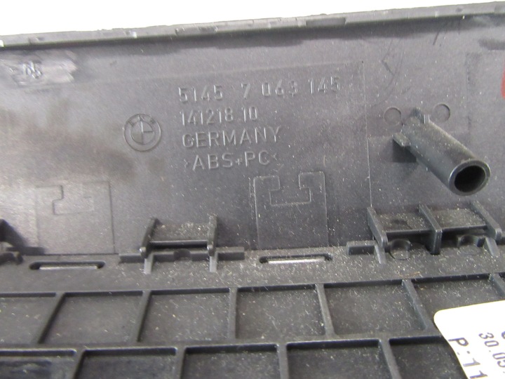 CHÂSSIS PROTECTION NAVIGATION RADIO DÉCOR BOÎTE À GANTS BMW E60 E61 BERLINE UNIVERSEL EUROPE