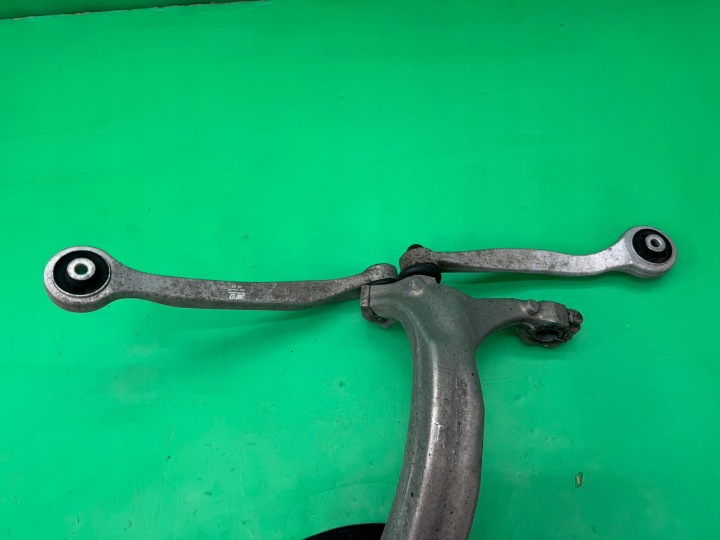 ROTULE DE DIRECTION MOYEU DROITE AVANT AVANT 4E0258G AUDI A8 D3 4.0 TDI V8 02-