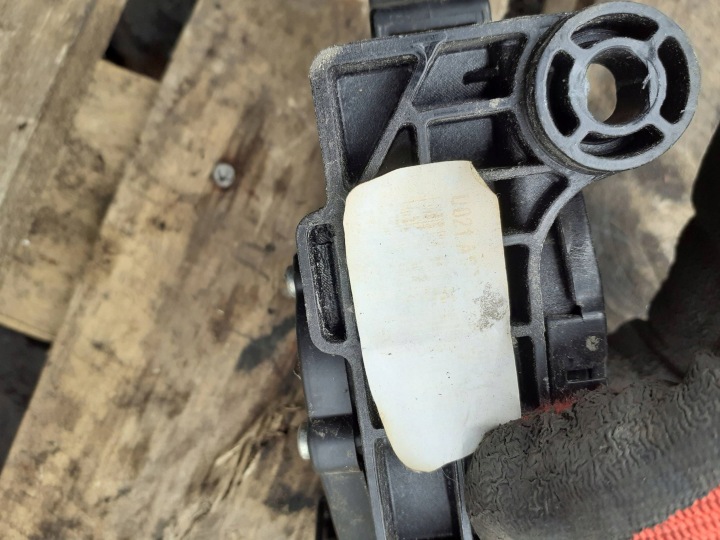 PÉDALE GAZ POTENTIOMÈTRE KIA SPORTAGE III 2.0 CRDI DH32727-2S000